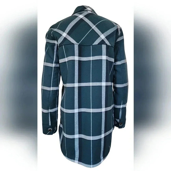 Woods Women's Evelyn Flannel Shacket Relaxed Fit Small Green Plaid - Picture 9 of 16
